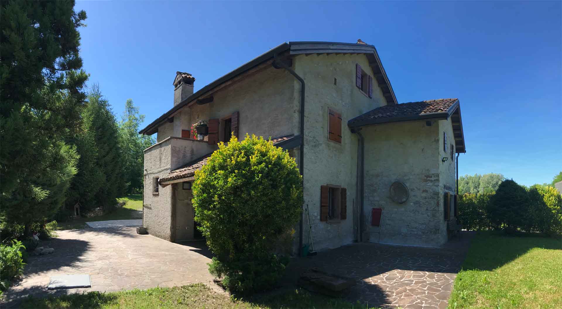 IMG_5148_principale_Vendesi-in-località -Castion-villa-rustica-singola-