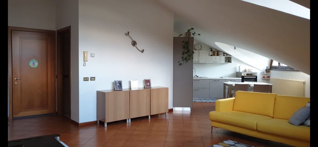 Vendesi in Belluno città appartamento di 110 mq.