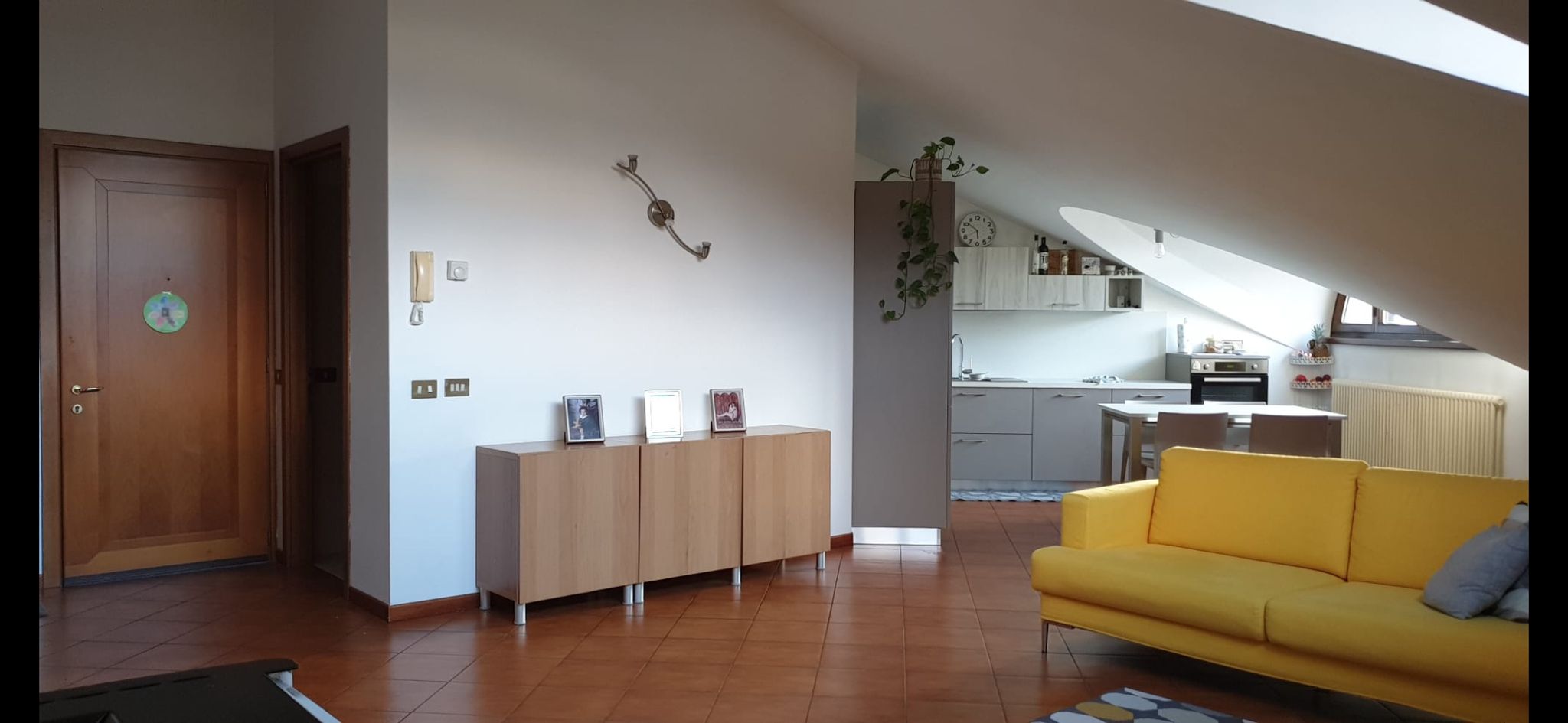 VENDESI IN BELLUNO CITTÀ APPARTAMENTO DI 110 MQ. GARAGE E CANTINA (2)