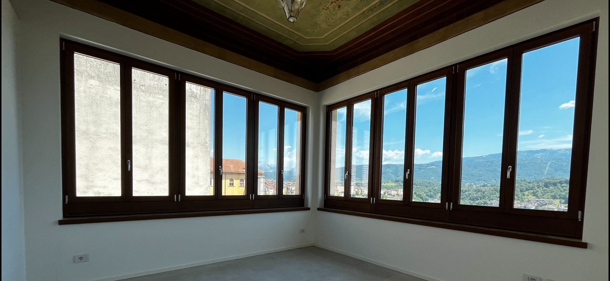 Vendesi in Belluno centro, in palazzo storico, nuovi splendidi appartamenti con box auto (12)