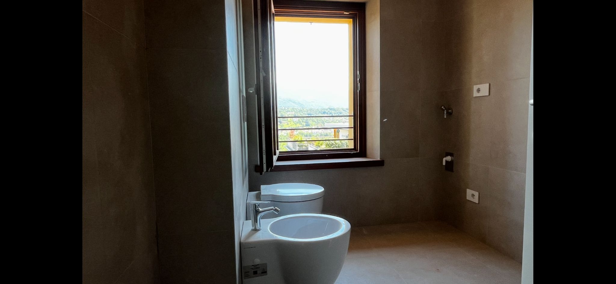 Vendesi in Belluno centro, in palazzo storico, nuovi splendidi appartamenti con box auto (14)