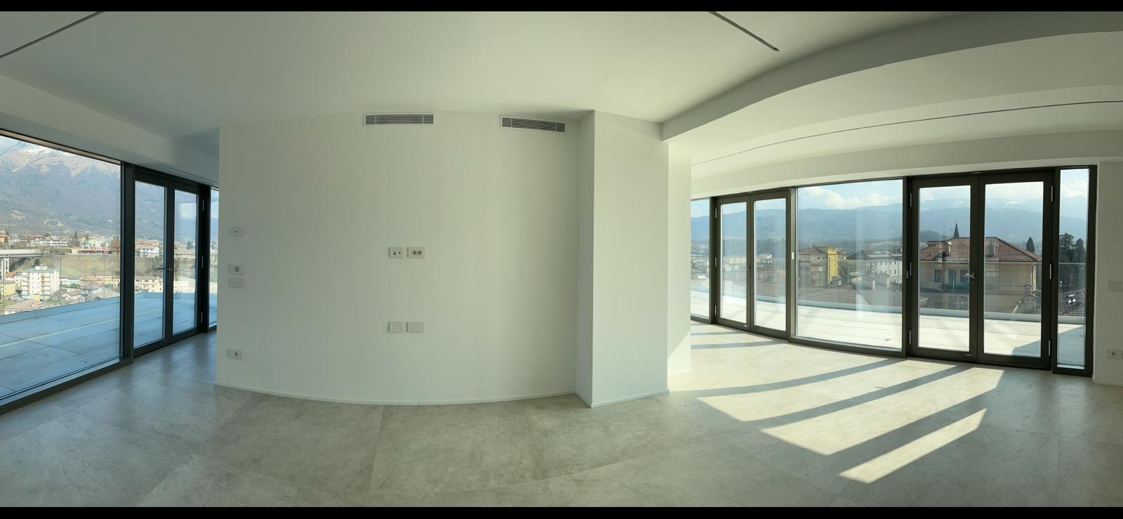 Vendesi in Belluno centro nuovo super attico con finiture ( (4)